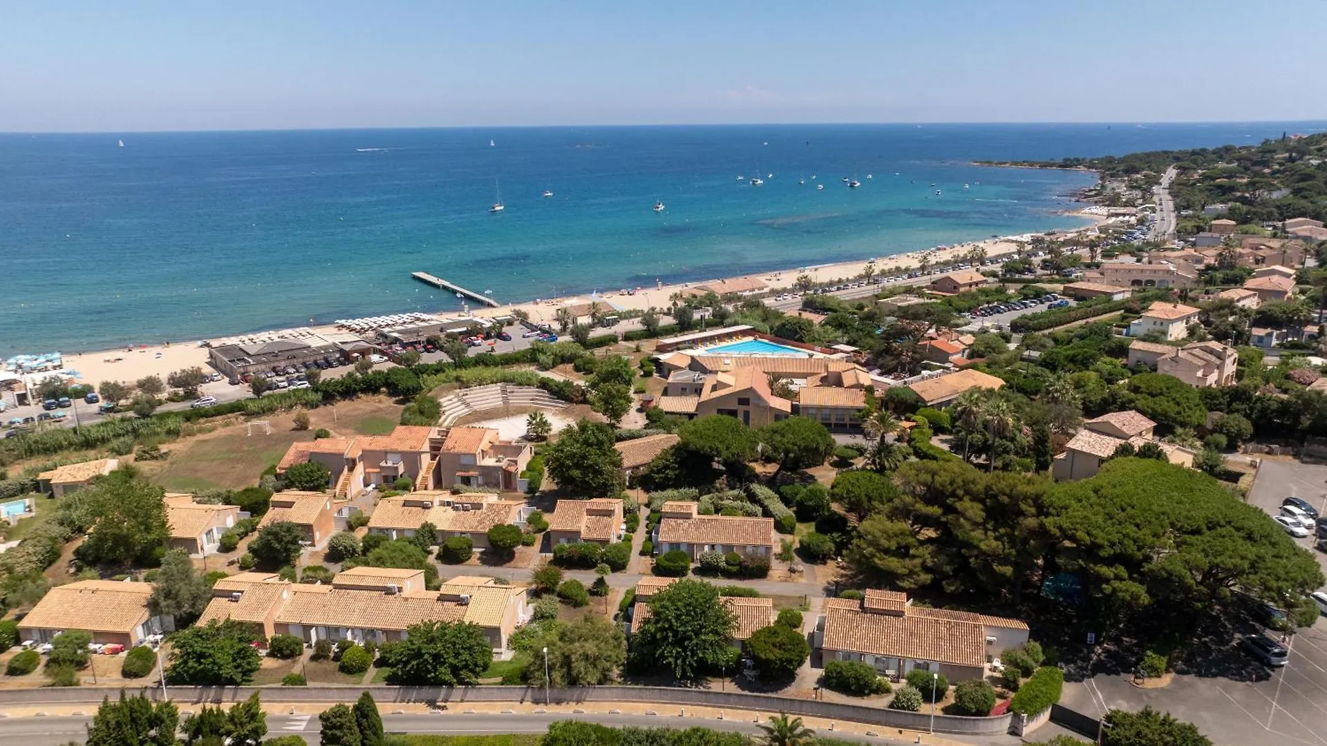 7 Hôtels Familiaux Incontournables Près de la Place des Lices