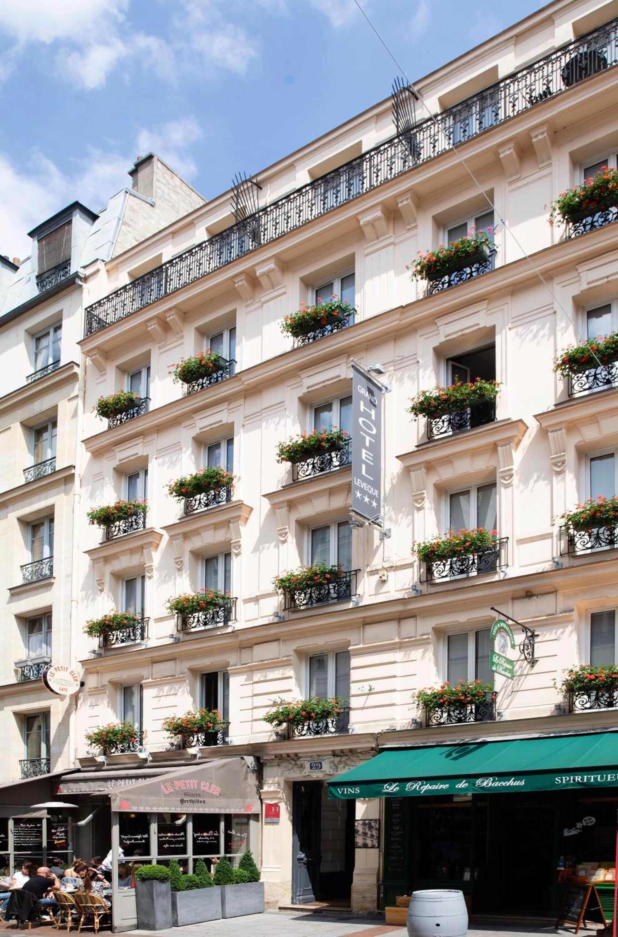 7 Hôtels Familiaux Malins dans le 7e arr. de Paris